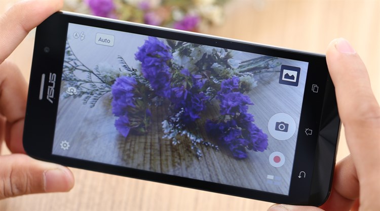 Điện thoại Asus Zenfone 2 Go ZB500KG Màu Vàng đồng