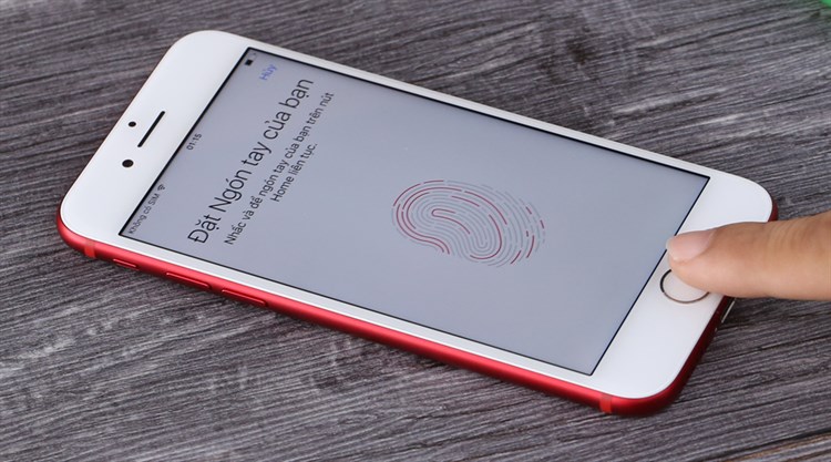 Điện thoại iPhone 7 Red 128GB