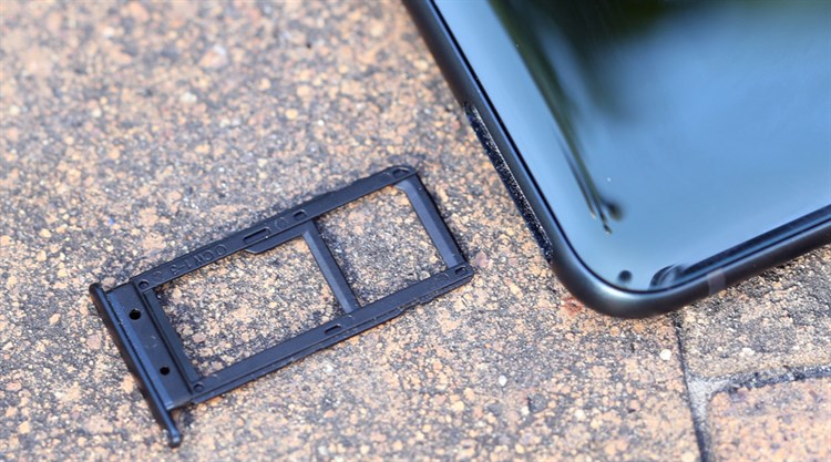 Điện thoại HTC U Ultra Sapphire