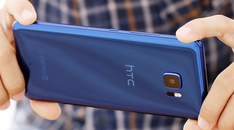Điện thoại HTC U Ultra Sapphire