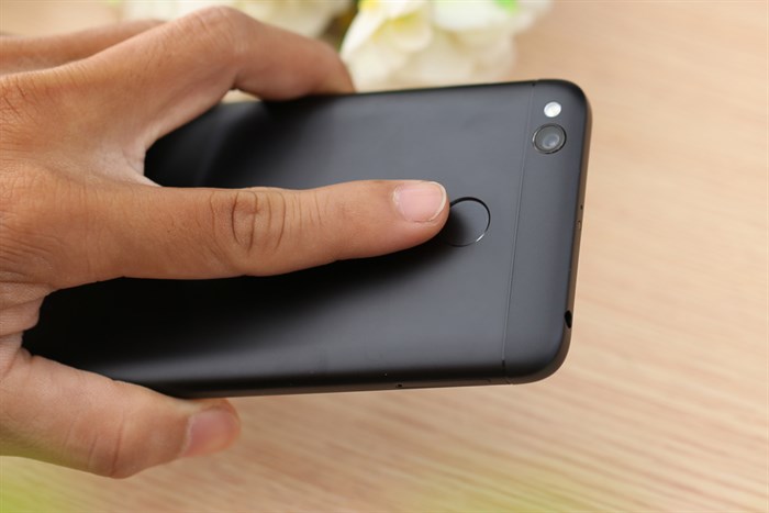 Điện thoại Xiaomi Redmi 4X Màu Đen