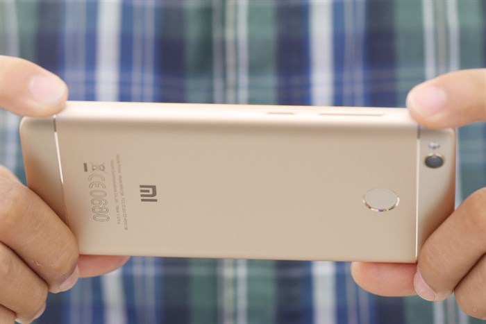 Điện thoại Xiaomi Redmi 4X Màu Vàng đồng