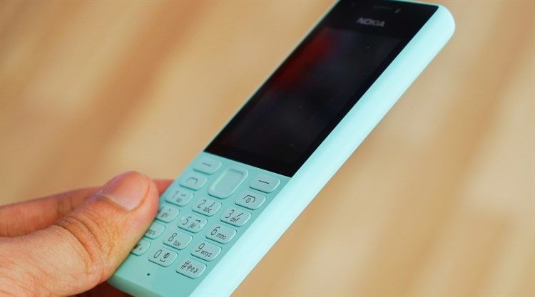 Điện thoại Nokia 216 (không tặng thẻ nhớ)