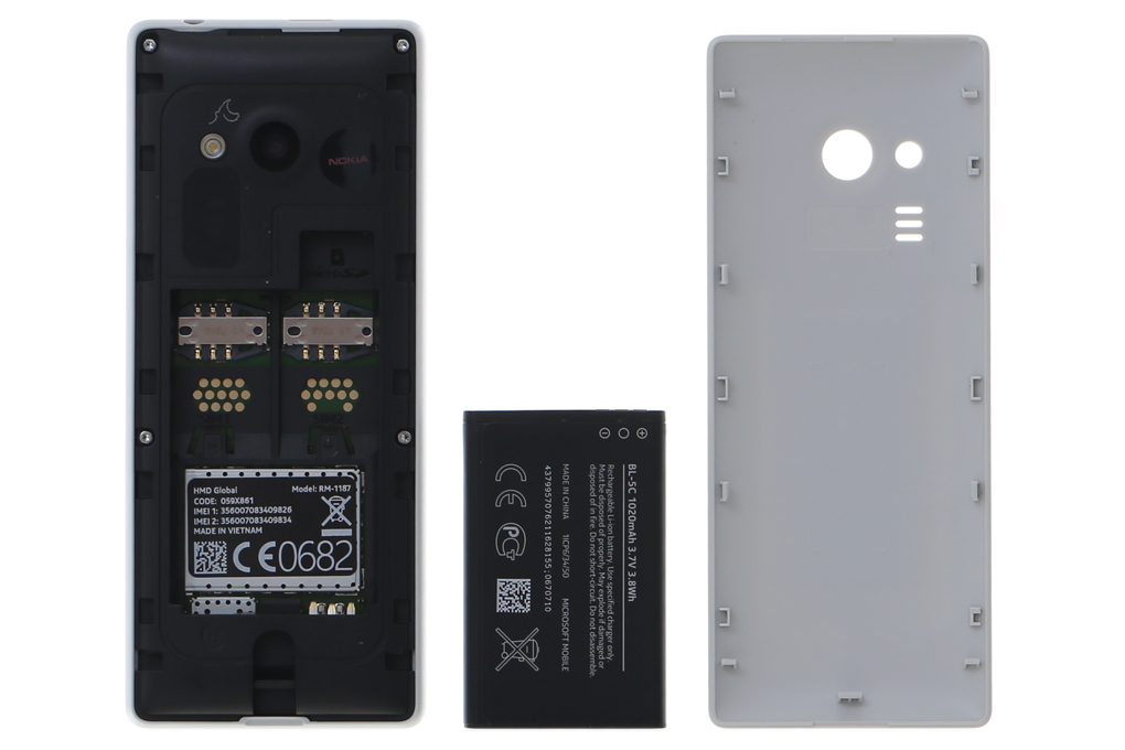 Điện thoại Nokia 216 (không tặng kèm thẻ)