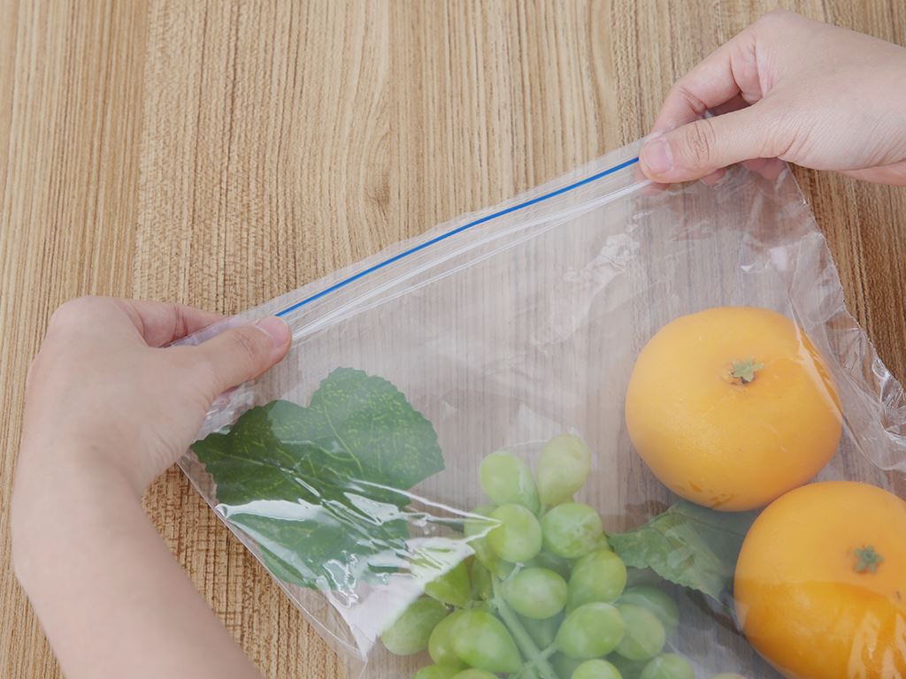 Túi zipper bảo quản thực phẩm PE Kokusai 26.5 x 31cm (20 túi) 5