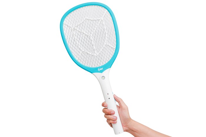 Vợt muỗi Comet CP042 Màu Trắng - Xanh