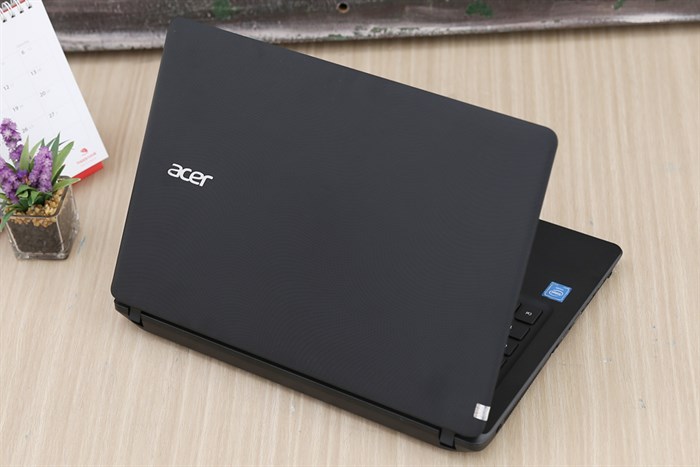 Laptop Acer Aspire ES1 432 C5J2 N3350/2GB/500GB/Win10/(NX.GFSSV.004) Màu Đen