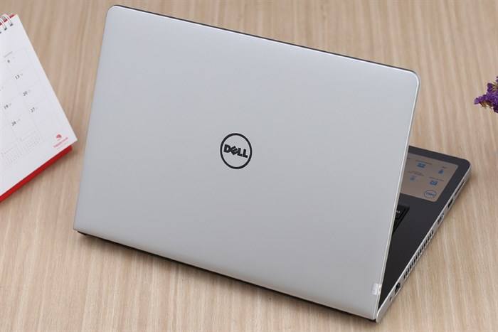 Laptop Dell Inspiron 5468 i5 7200U/4GB/500GB/2GB R7M440/Win10/Office365/(K5CDP11) Màu Bạc
