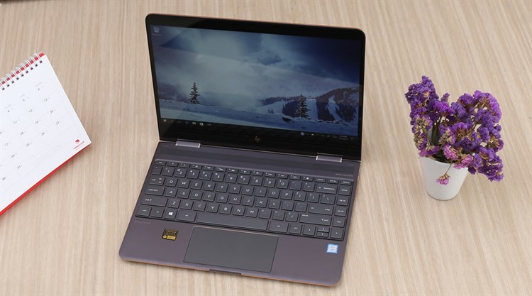 Laptop HP Spectre x360 13-ac028TU i7 7500U/8GB/256GB/Win10