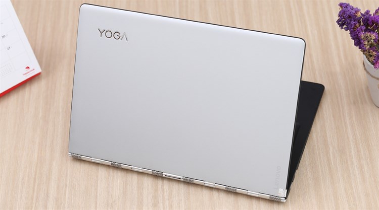 Laptop Lenovo Yoga 900-13ISK i7 6500U/8GB/256GB/Win10 Màu Bạc