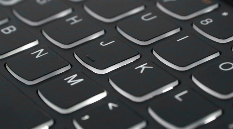 Laptop Lenovo Yoga 3 Pro-1370 M5 5Y71/4GB/256GB/Win10 Màu Vàng đồng