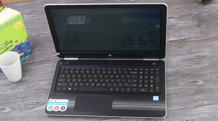 Laptop HP Pavilion 15 au111TU i5 7200U/4GB/500GB/Win10/(Y4G16PA)