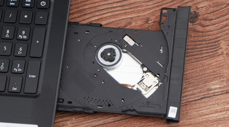 Laptop Acer Aspire E5 575G 73J8 i7 7500U/4GB/500GB/2GB 940MX/Win10/(NX.GDWSV.012) Màu Đen