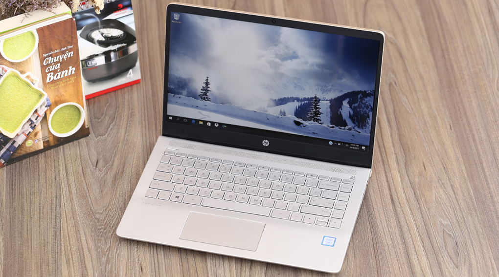 Laptop HP Pavilion 14 bf019TU i3 7100U/4GB/1TB/Win10/(2GW00PA) Màu Vàng đồng