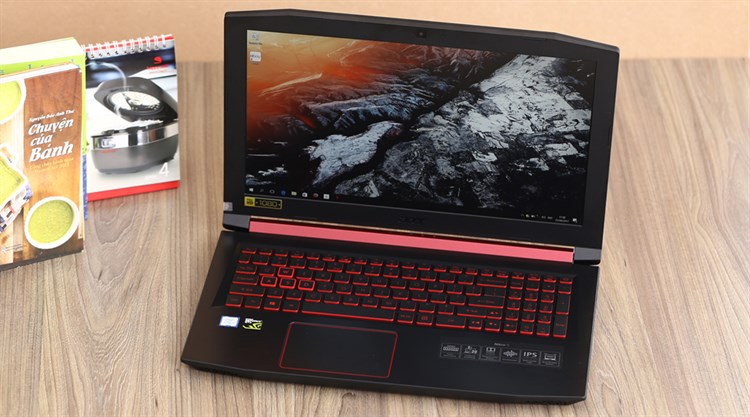 Laptop Acer Nitro 5 AN515 51 739L i7 7700HQ/8GB/1TB/2GB GTX1050/Win10/(NH.Q2SSV.007)