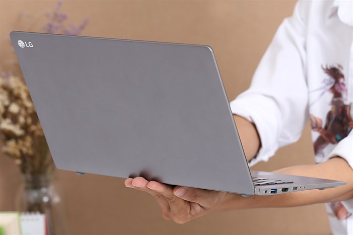 Laptop LG Gram 14Z970 i5 7200U/8GB/256GB/Win10/(AH52A5)