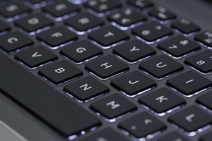 Laptop Dell Inspiron 7373 i7 8550U/8GB/256GB/Win10/Office365/(P83G001) Màu Xám