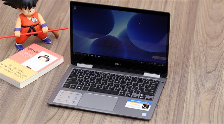 Laptop Dell Inspiron 7373 i7 8550U/8GB/256GB/Win10/Office365/(P83G001)