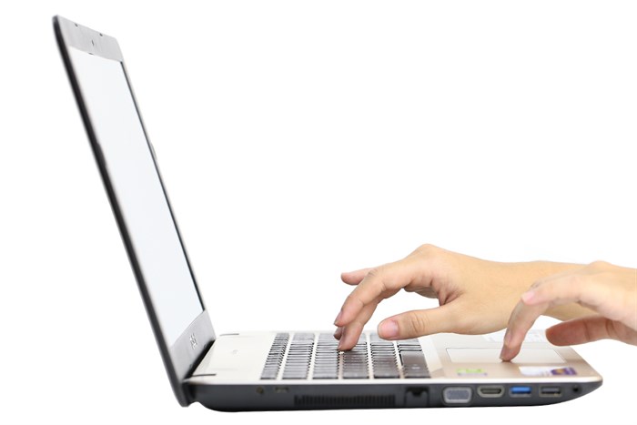 Laptop Asus X541UV i5 7200U/4GB/1TB/2G GT920MX/15.6"/Dos/(GO607)/Đen Màu Đen