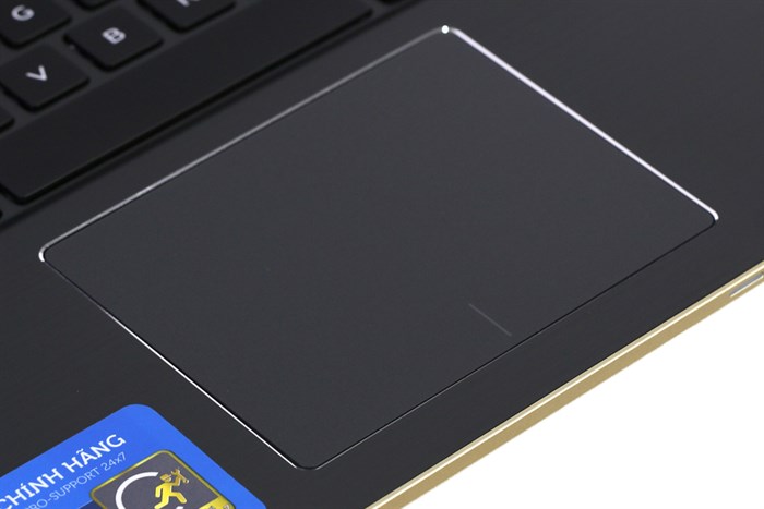 Laptop Dell Vostro 5568 i5 7200U/4GB/1TB/Dos/(‎70134546) Màu Vàng đồng