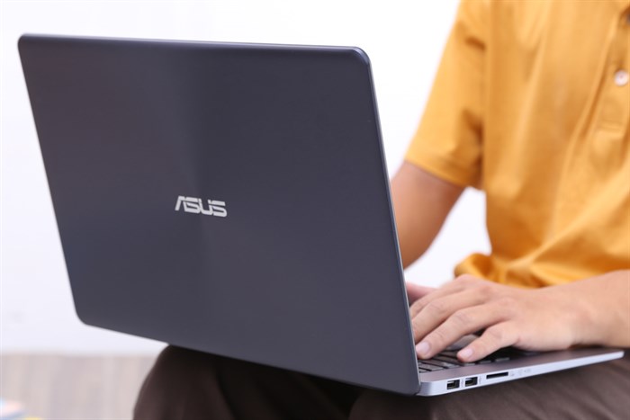 Laptop Asus X510UQ i5 7200U/4GB/1TB/2GB 940MX/Dos/(BR570) Màu Xám