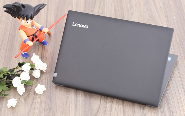 Thiết kế tốt trên laptop giá rẻ Lenovo IdeaPad 320 15IKBN