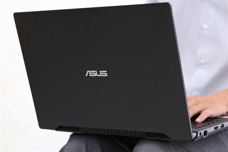 Laptop Asus FX503VD i7 7700HQ/8G/1TB+128GB/GTX1050 4GB/Win10/(E4119T)