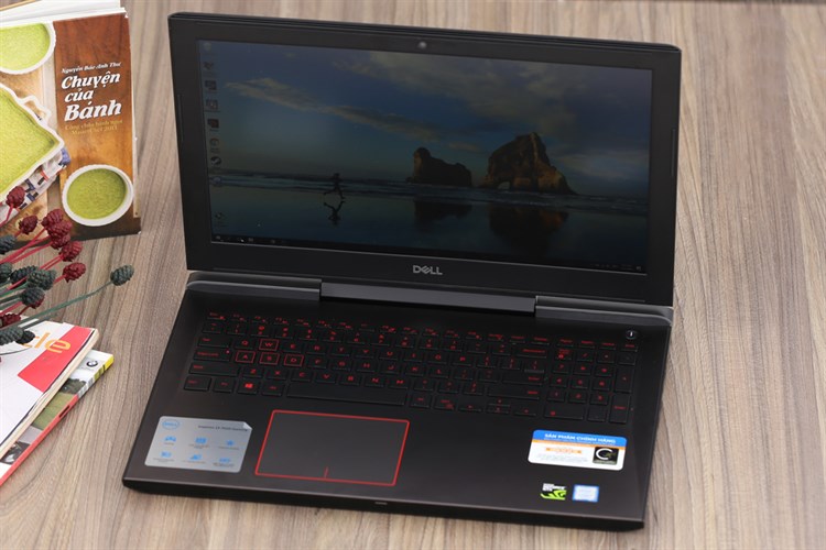 Laptop Dell Inspiron 7577A i7 7700HQ/8GB/1TB+128GB/4GB GTX1050Ti/Win10