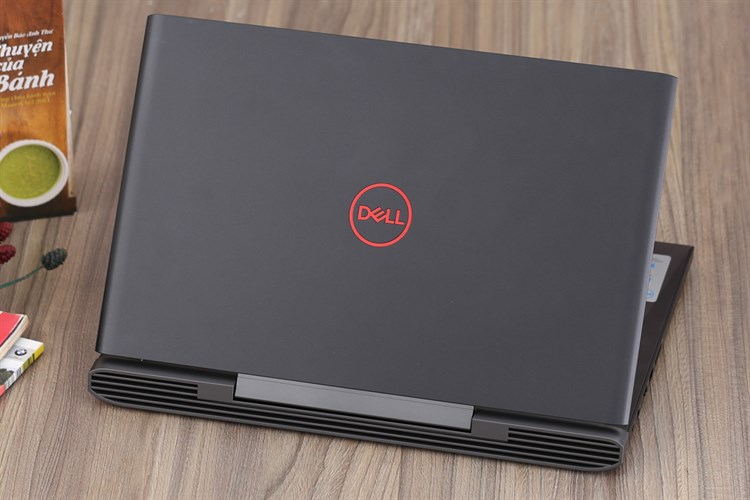 Laptop Dell Inspiron 7577A i7 7700HQ/8GB/1TB+128GB/4GB GTX1050Ti/Win10