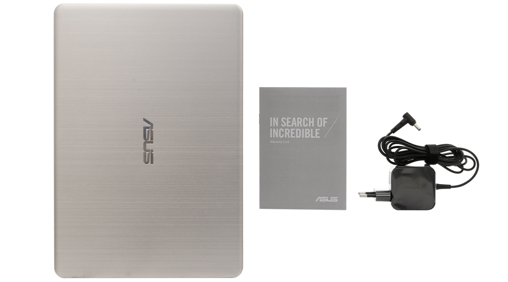 Bộ sản phẩm gồm: Dây nguồn, Sách hướng dẫn, Thùng máy, Sạc Laptop Asus