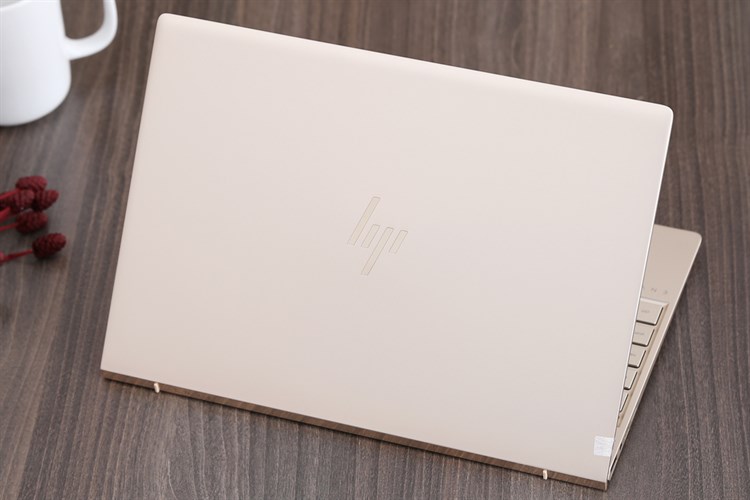 Laptop HP Envy 13 ad158TU i5 8250U/4GB/128GB/Win10/(3MR80PA)