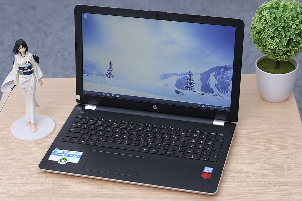Laptop HP 15 bs768TX i7 8550U/4GB/1TB/4GB 530R5/Win10/(3VM55PA) Màu Vàng đồng