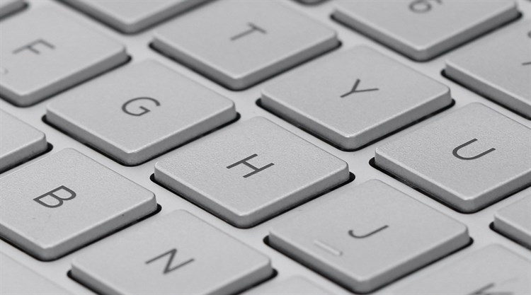 Laptop HP Pavilion 14 bf034TU i3 7100U/4GB/1TB/Win10/(3MS06PA) Màu Vàng đồng