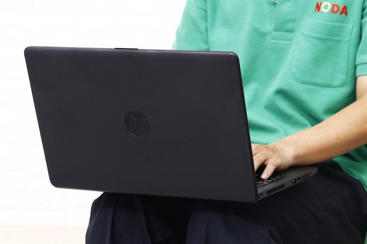 Laptop HP 15 bs646TU i3 6006U/4GB/1TB/Win10/(3MS00PA)