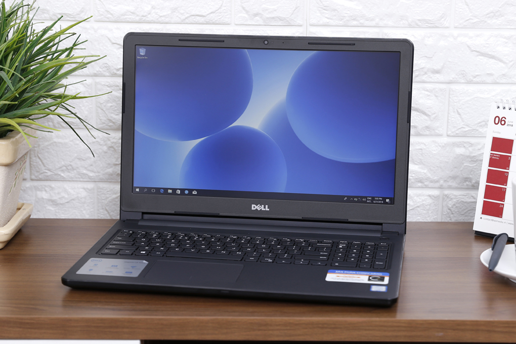 Laptop Dell Inspiron 3576 i5 8250U/4GB/1TB/Win10/(P63F002N76F) Màu Đen