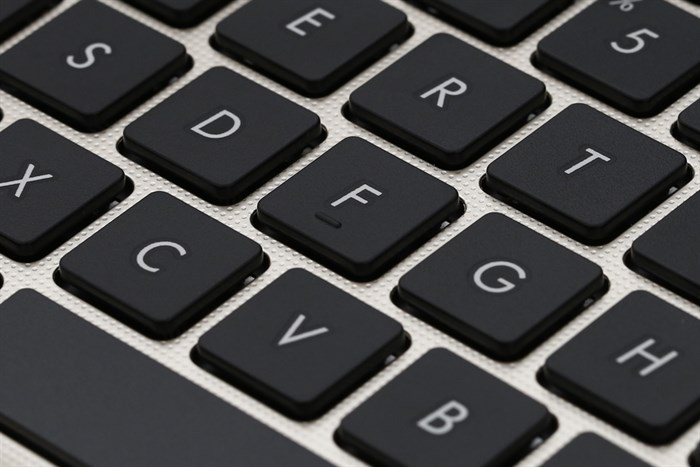 Laptop Asus VivoBook X540UB i3 6006U/4GB/1TB/MX110 2GB/Win10/(DM024T) Màu Đen