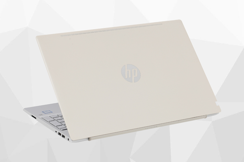 Thiết kế của laptop HP Pavilion 15 cs0018TU i5 8250U