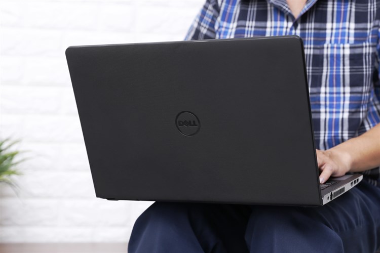 Laptop Dell Inspiron 3576 i5 8250U/4GB/1TB/2GB AMD 520/Win10/(70157552) Màu Đen