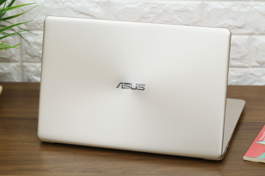 Laptop Asus VivoBook A510UF i5 8250U/4GB/1TB/2GB MX130/Win10/(EJ184T) - 13