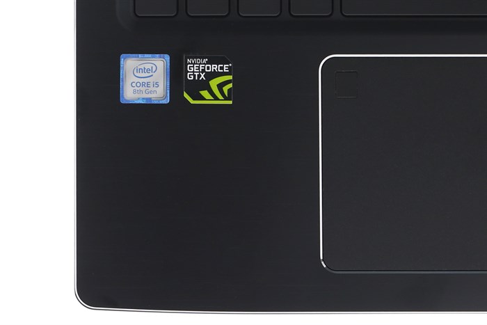 Laptop Acer Aspire A715 72G 54PC i5 8300H/8GB/1TB/4GB GTX1050/Win10 (GXBSV.003) Màu Đen