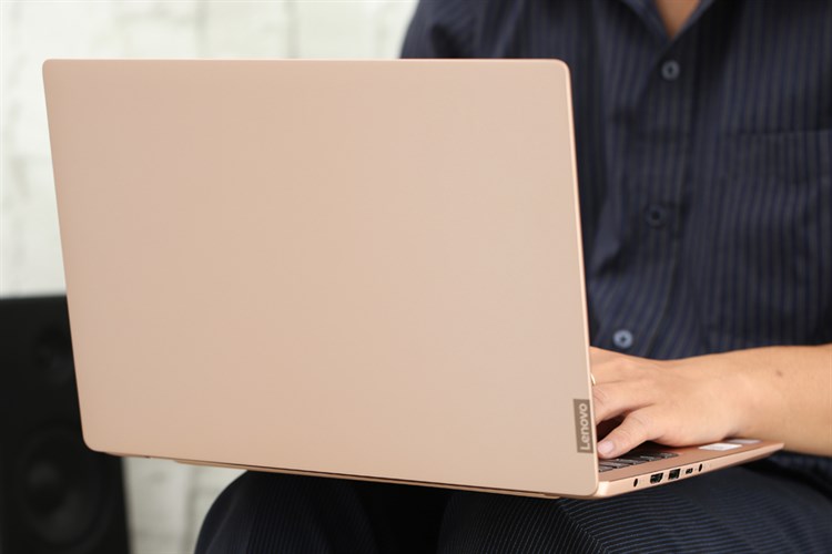 Laptop Lenovo Ideapad 530S 14IKB i7 8550U/8GB/256GB/Win10 (81EU00P5VN) Màu Vàng đồng