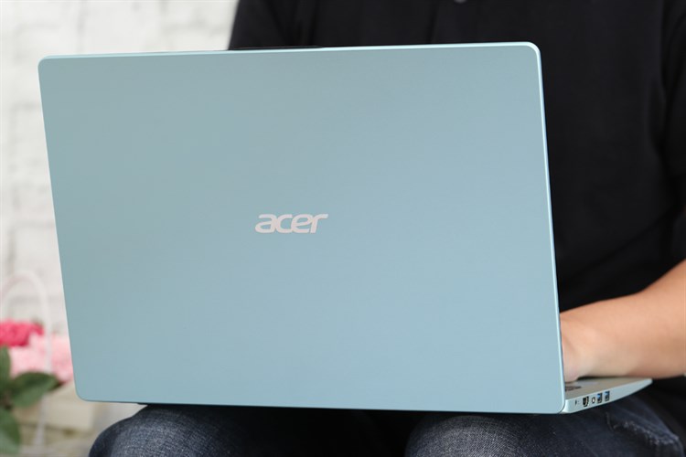 Laptop Acer Swift 1 SF114 32 P2SG N5000/4GB/64GB/Win10 (NX.GZJSV.001) Màu Xanh ngọc