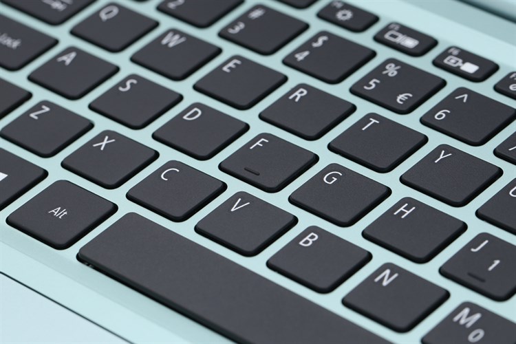 Laptop Acer Swift 1 SF114 32 P2SG N5000/4GB/64GB/Win10 (NX.GZJSV.001) Màu Xanh ngọc