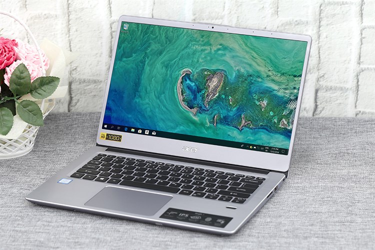 Laptop Acer Swift SF314 54 38J3 i3 8130U/4GB/1TB/Win10 (NX.GXZSV.005) Màu Bạc