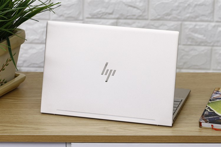 Laptop HP Envy 13 ah1012TU i7 8565U/8GB/256GB/Win10 (5HZ19PA) Màu Vàng