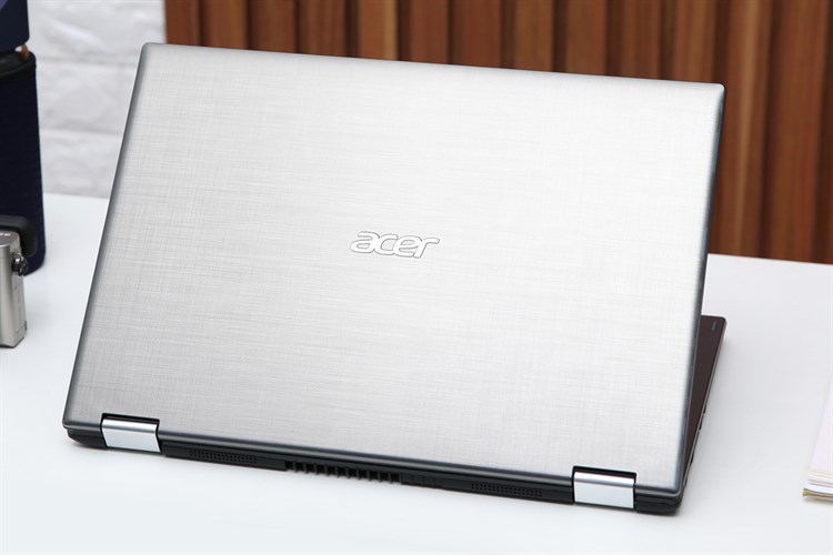 Laptop Acer Spin SP314 51 51LE i5 8250U/4GB/256GB/Win10 (NX.GZRSV.002) Màu Xám