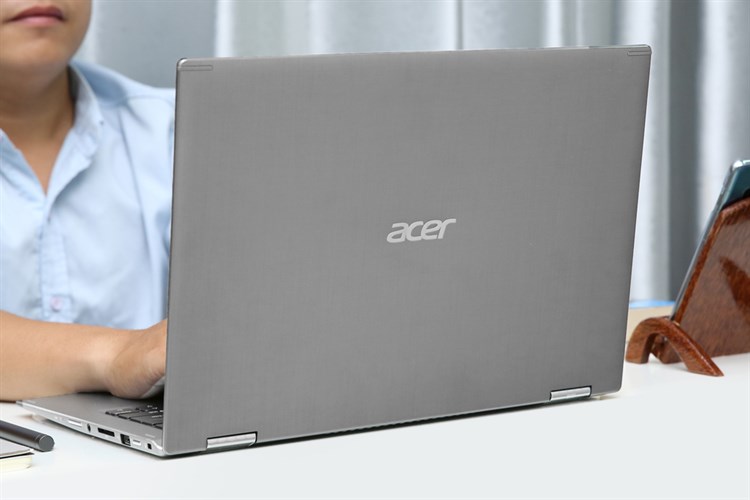 Laptop Acer Spin SP513 52N 556V i5 8250U/8GB/256GB/Touch/Win10 (NX.GR7SV.004) Màu Xám
