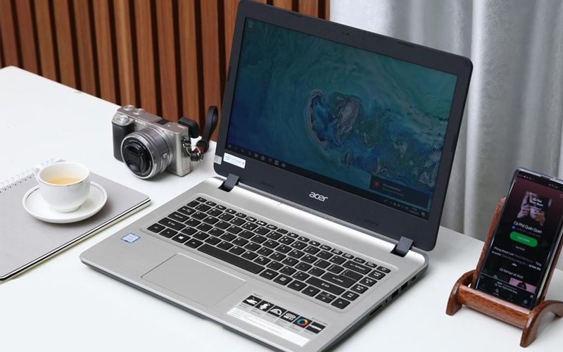 Thiết kế mặt trước Laptop Acer Aspire A514-51-58ZJ 
