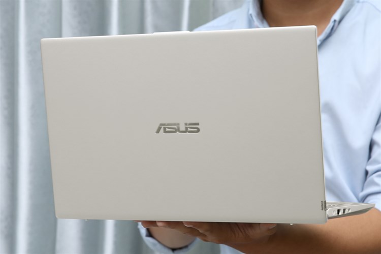 Laptop Asus S330UA i5 8250U/4GB/256GB/Win10 (EY023T) Màu Vàng