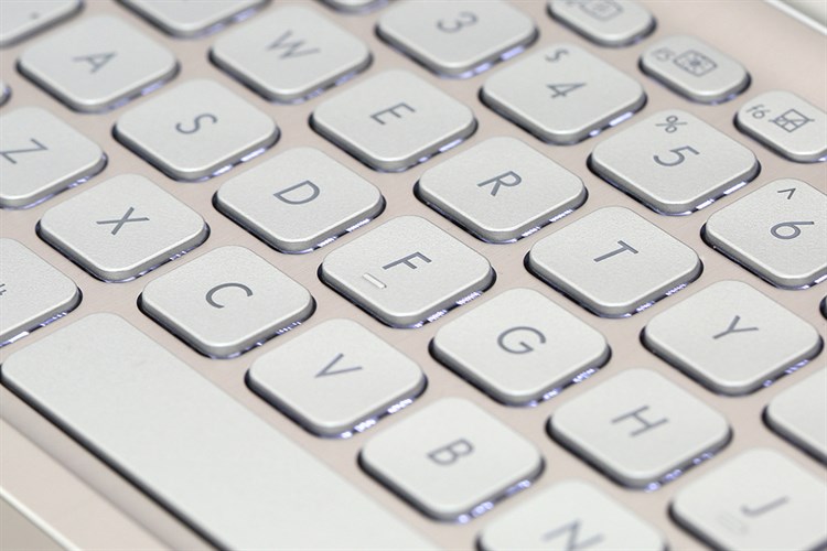 Laptop Asus S330UA i5 8250U/4GB/256GB/Win10 (EY023T) Màu Vàng